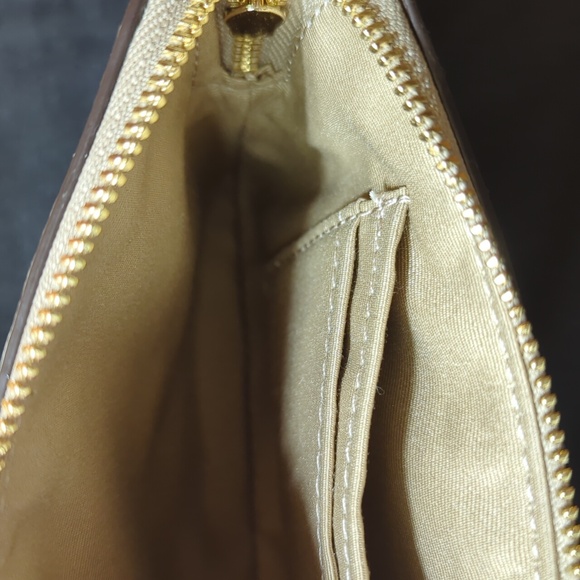 Coach Horse And Carriage Wristlet - Picture 4 of 7